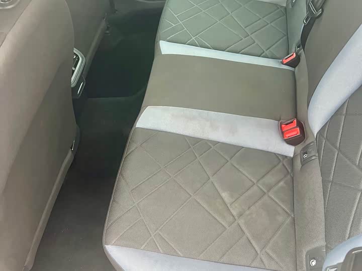 Фото 5 - Volkswagen Lavida