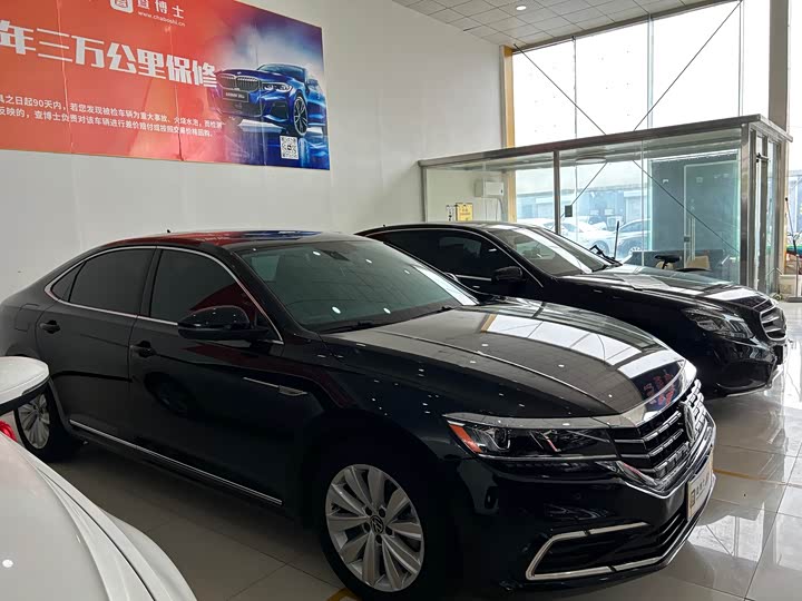 Фото 3 - Volkswagen Passat