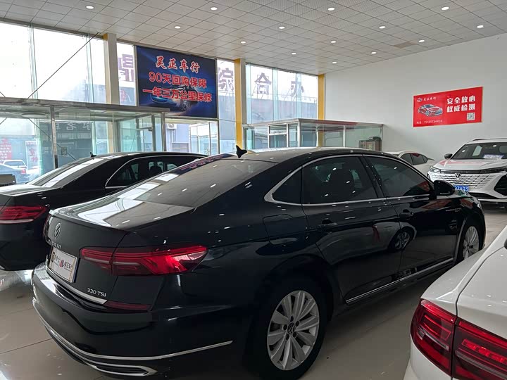 Фото 4 - Volkswagen Passat