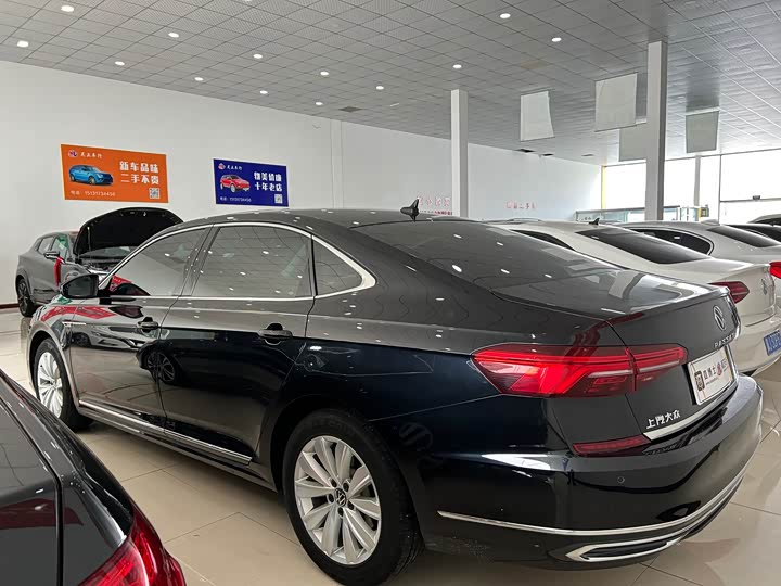 Фото 6 - Volkswagen Passat