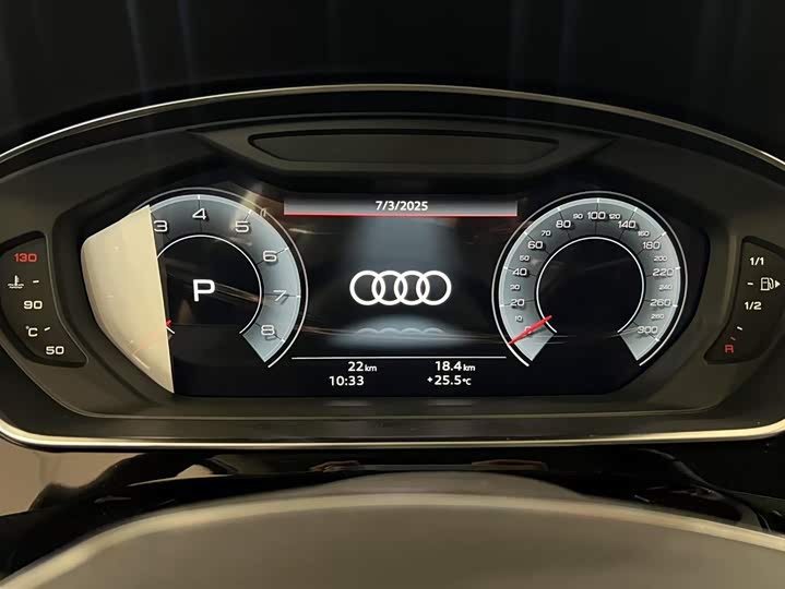 Фото 5 - Audi A8