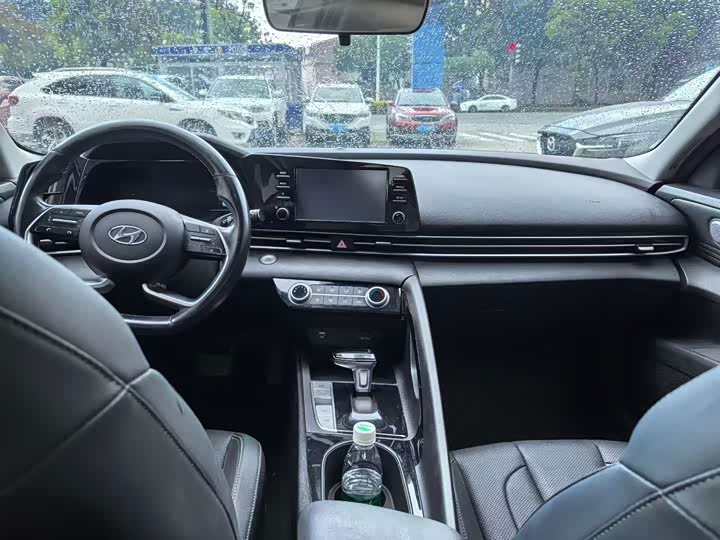 Фото 9 - Hyundai Elantra N line