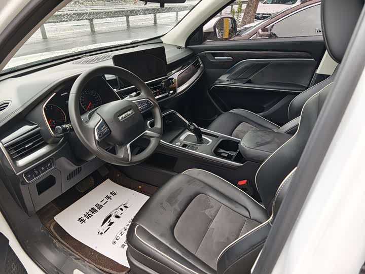 Фото 3 - Haval H6