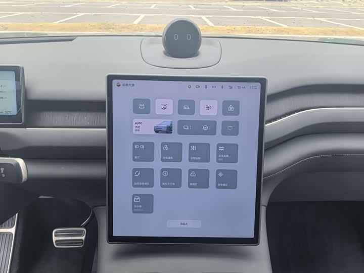 Фото 13 - Nio ES8