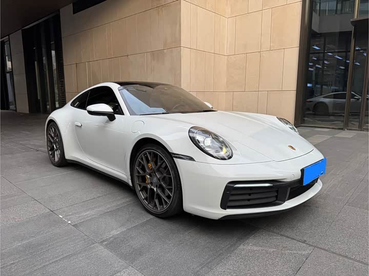 Фото 3 - Porsche 911