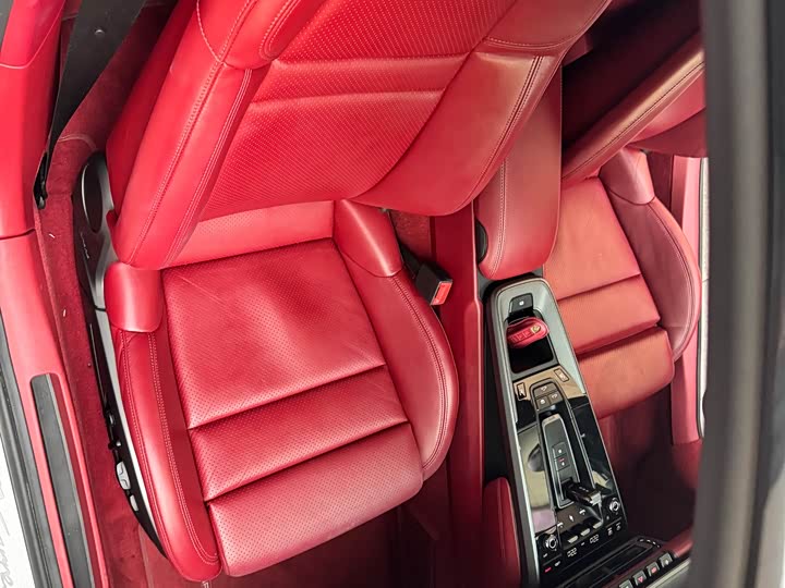 Фото 7 - Porsche 911