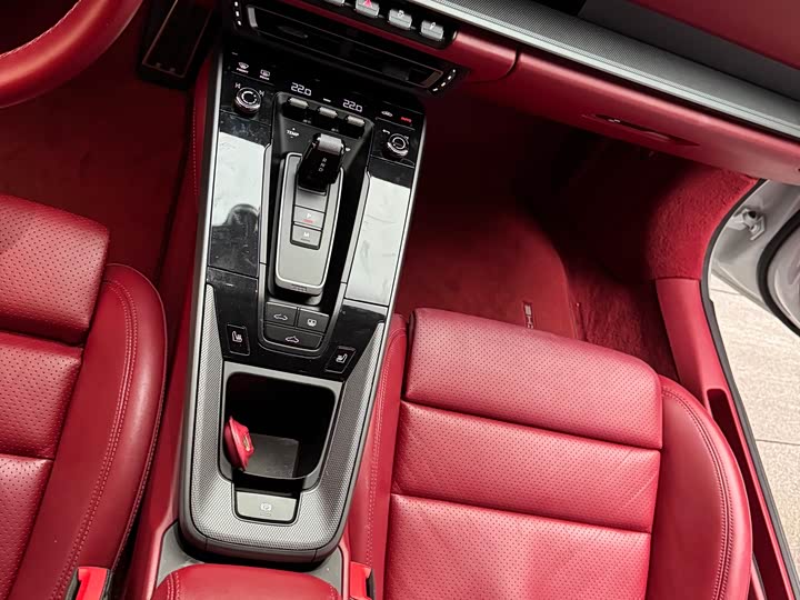 Фото 8 - Porsche 911