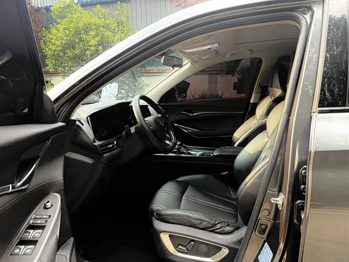 Фото 9 - Changan CS75 Plus