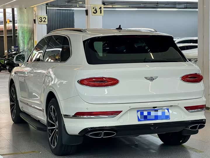 Фото 6 - Bentley Bentayga