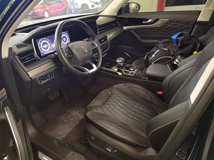 Фото 15 - Hongqi HS5