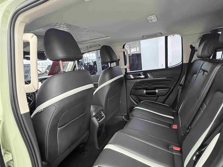 Фото 5 - Tank 300