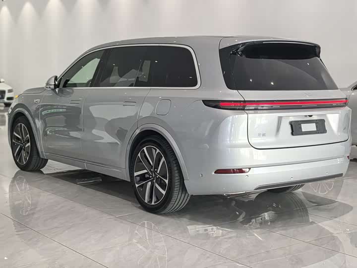 Фото 6 - LiXiang L9