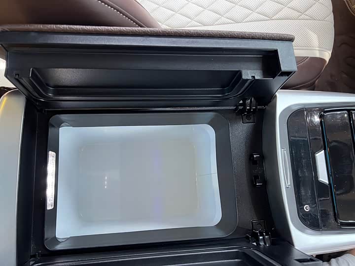 Фото 16 - Mercedes-Benz Vito