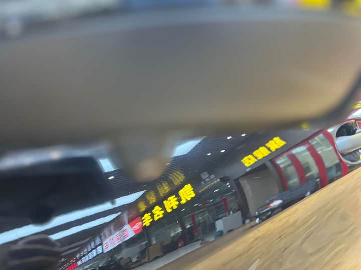 Фото 23 - Mercedes-Benz Vito