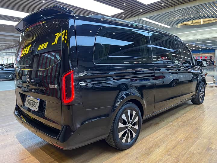 Фото 26 - Mercedes-Benz Vito