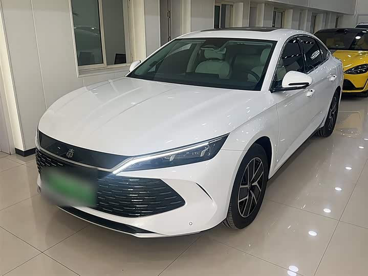 Фото 1 - BYD Qin L