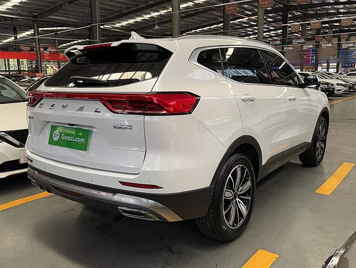 Фото 11 - Haval H6