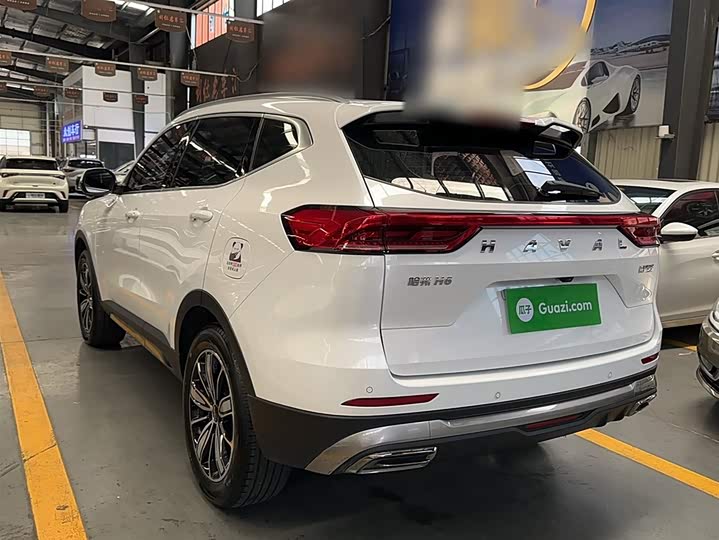 Фото 13 - Haval H6