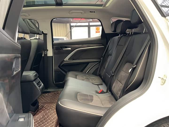 Фото 14 - Haval H6