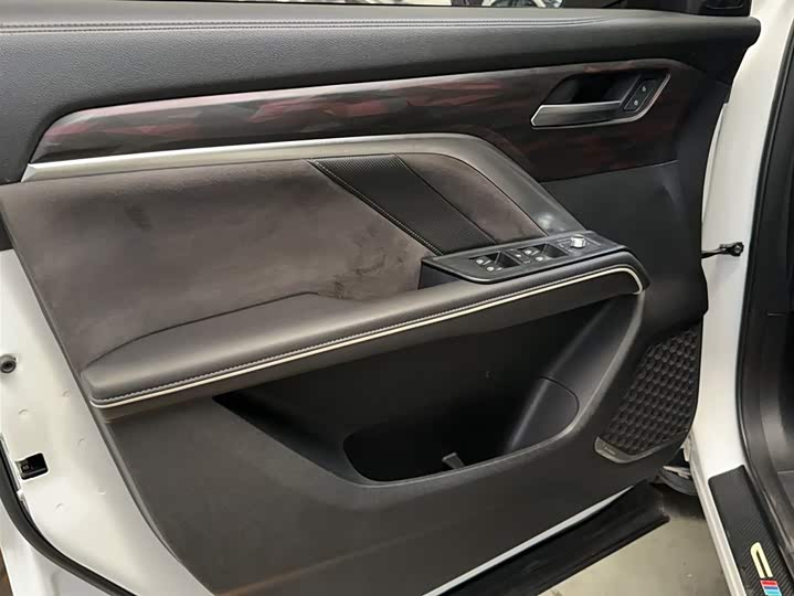 Фото 18 - Haval H6