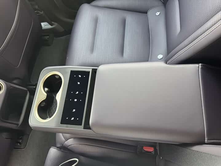 Фото 12 - Avatr 07