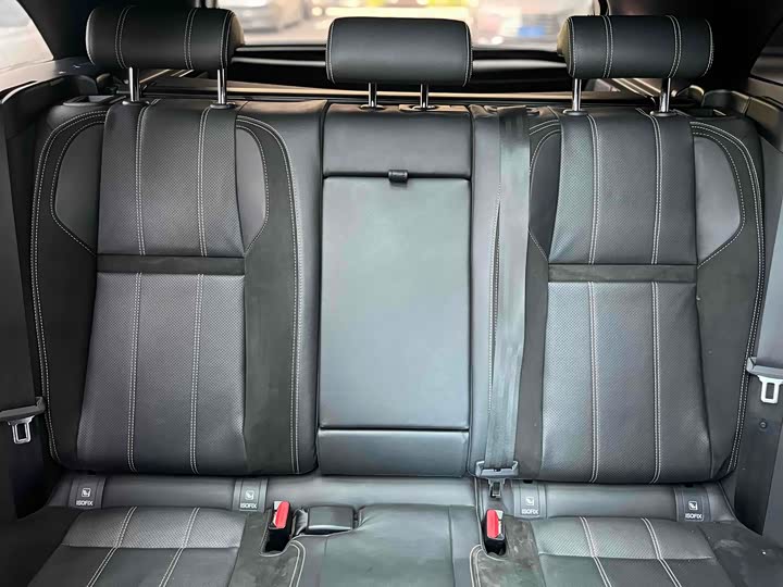 Фото 18 - Land Rover Range Rover Velar