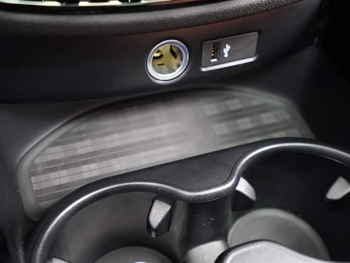 Фото 12 - Mini Clubman