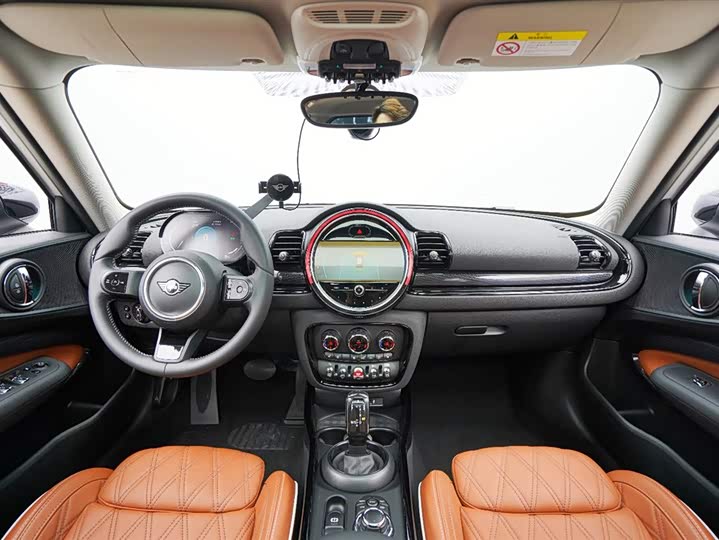 Фото 14 - Mini Clubman