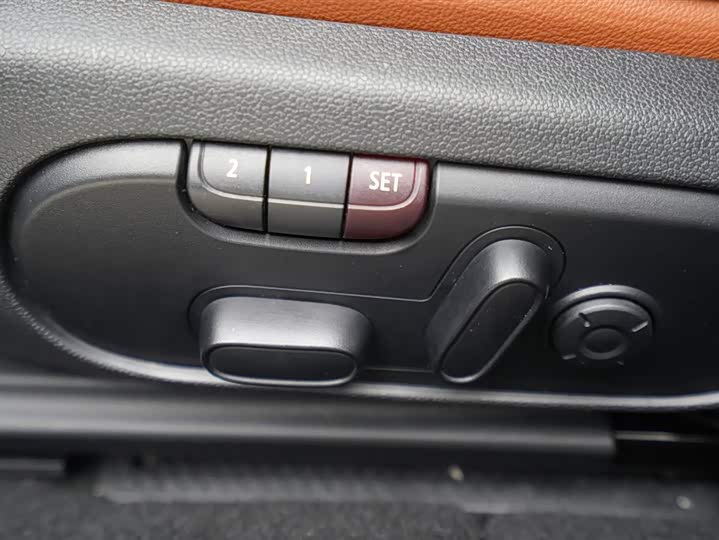 Фото 6 - Mini Clubman