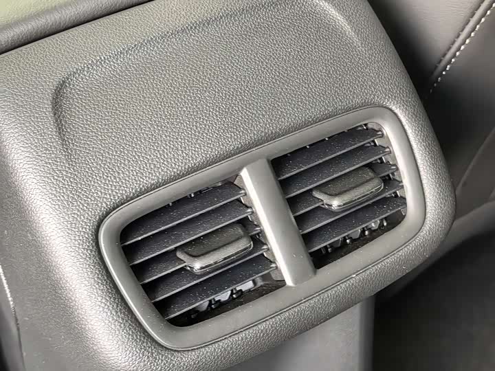 Фото 11 - Buick Envision Plus