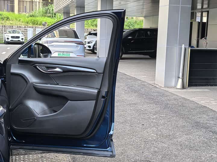 Фото 27 - Buick Envision Plus