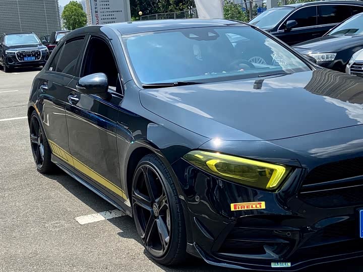 Фото 11 - Mercedes-Benz A-Class AMG