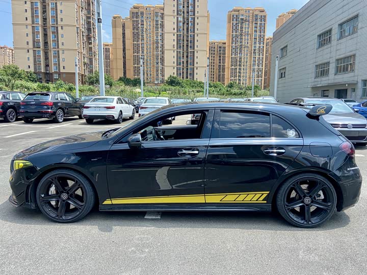 Фото 2 - Mercedes-Benz A-Class AMG