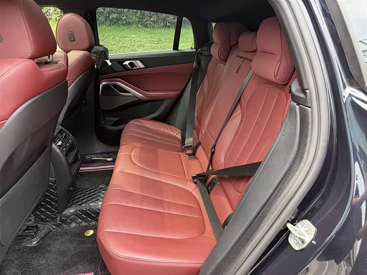 Фото 16 - BMW X6