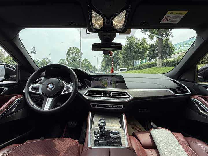 Фото 17 - BMW X6