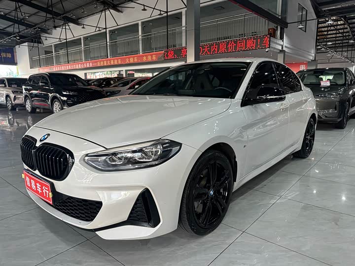 Фото 1 - BMW 1 Series