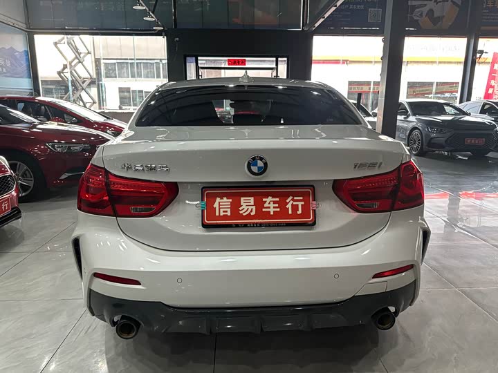 Фото 14 - BMW 1 Series