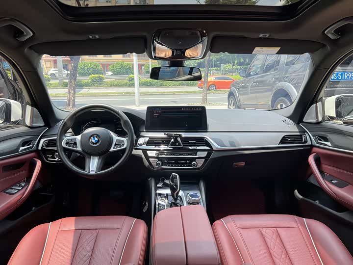 Фото 6 - BMW 5 Series Hybrid