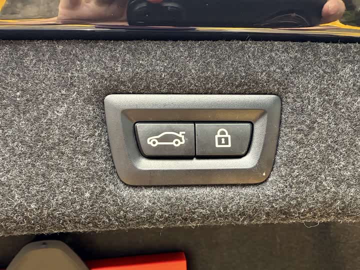 Фото 15 - BMW 5 Series Hybrid