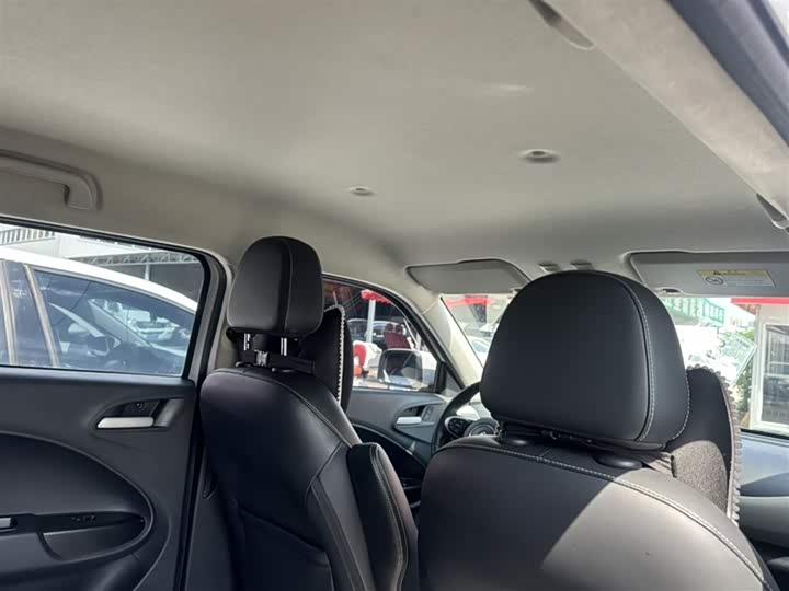 Фото 12 - Ora White Cat