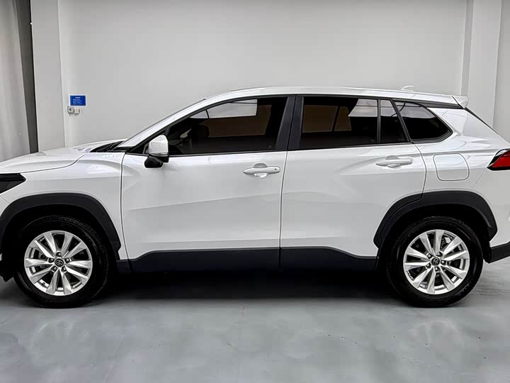 Фото 5 - Toyota Corolla Cross