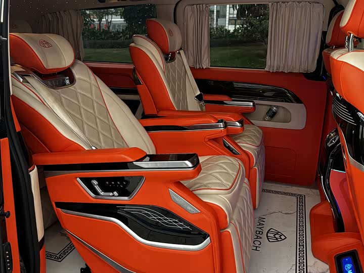 Фото 11 - Mercedes-Benz Vito