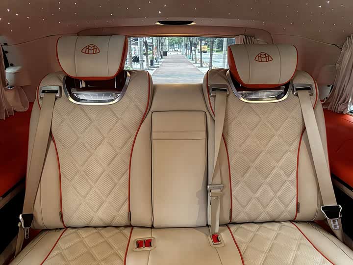 Фото 12 - Mercedes-Benz Vito