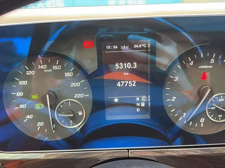 Фото 4 - Mercedes-Benz Vito