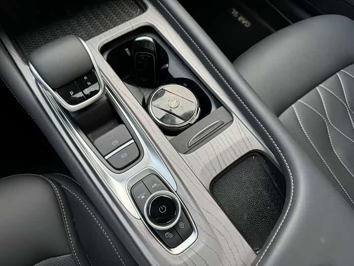 Фото 11 - Chery Arrizo 8