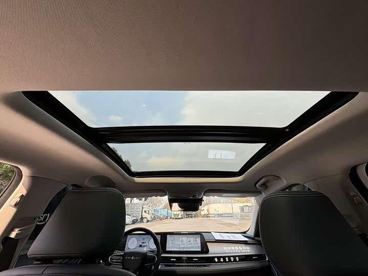 Фото 13 - Chery Arrizo 8