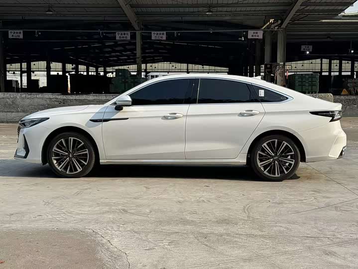 Фото 4 - Chery Arrizo 8