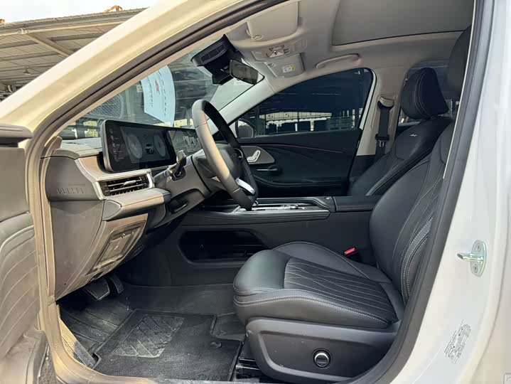 Фото 6 - Chery Arrizo 8