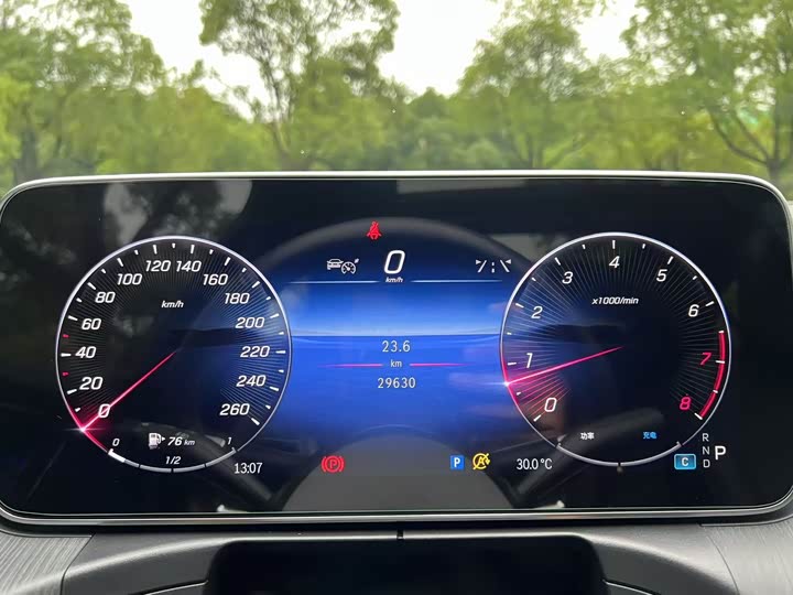 Фото 14 - Mercedes-Benz C-Class