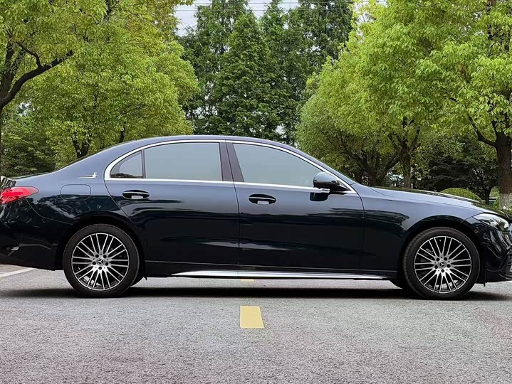 Фото 4 - Mercedes-Benz C-Class